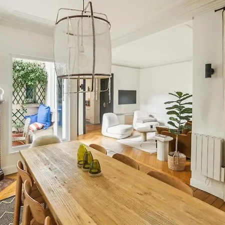 Havre De Paix Pour 4 Pax - Pigalle *